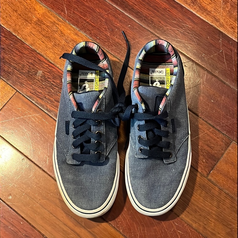EUC Vans Ortholite sneakers in like new condition Size 7